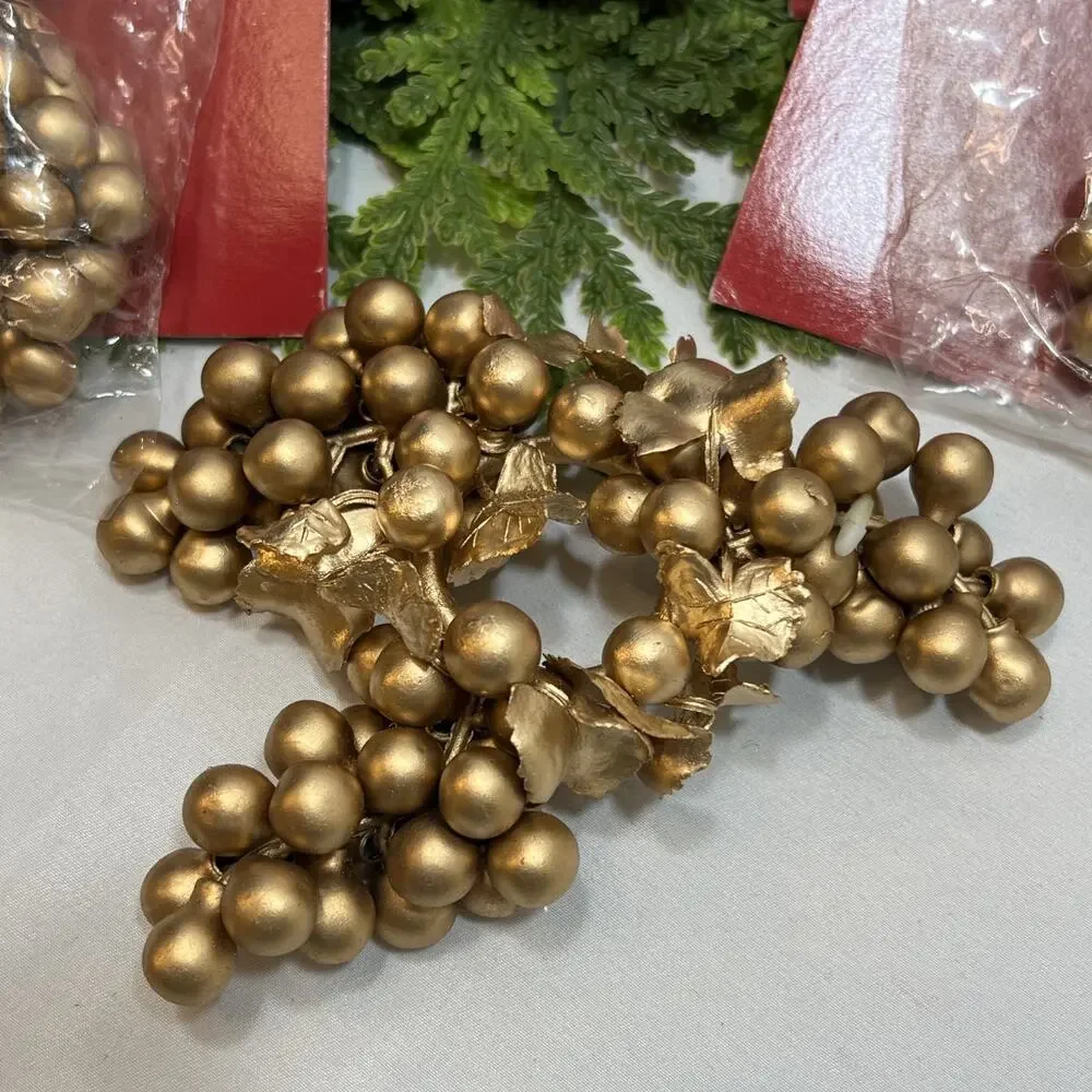 Vintage 1998 Set of 5 Candle Rings Gold Grapes Berries For 1” Tapers Soft Rubber
